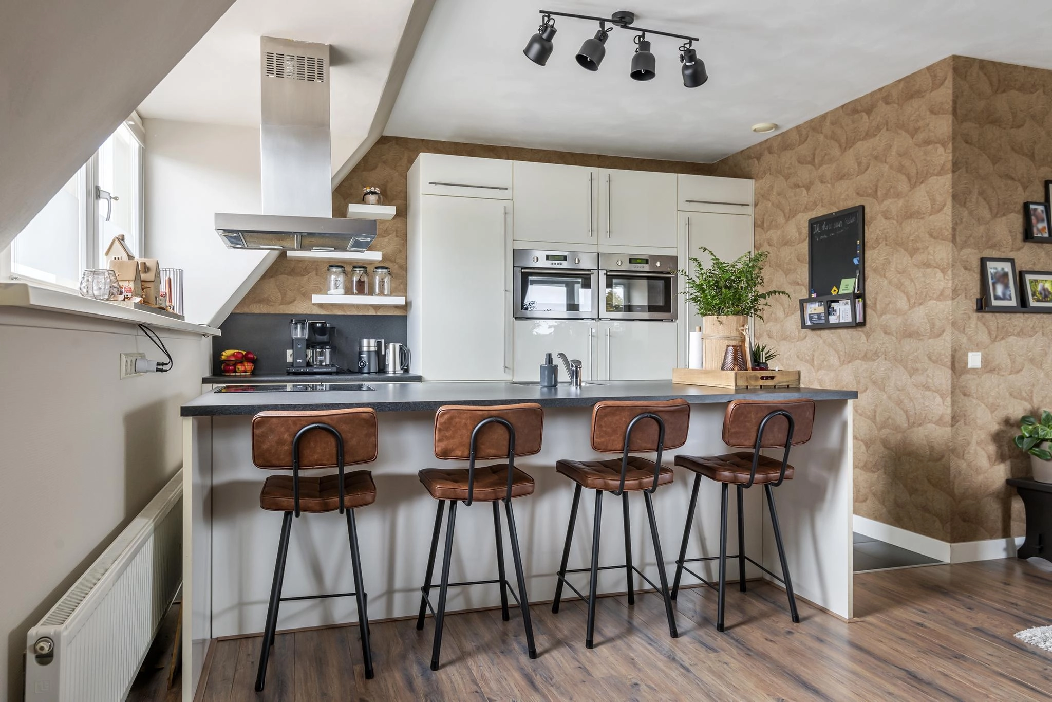 ZN106102-3905-Prinses-Beatrixstraat-64-6,-Eck-en-wiel-202469591