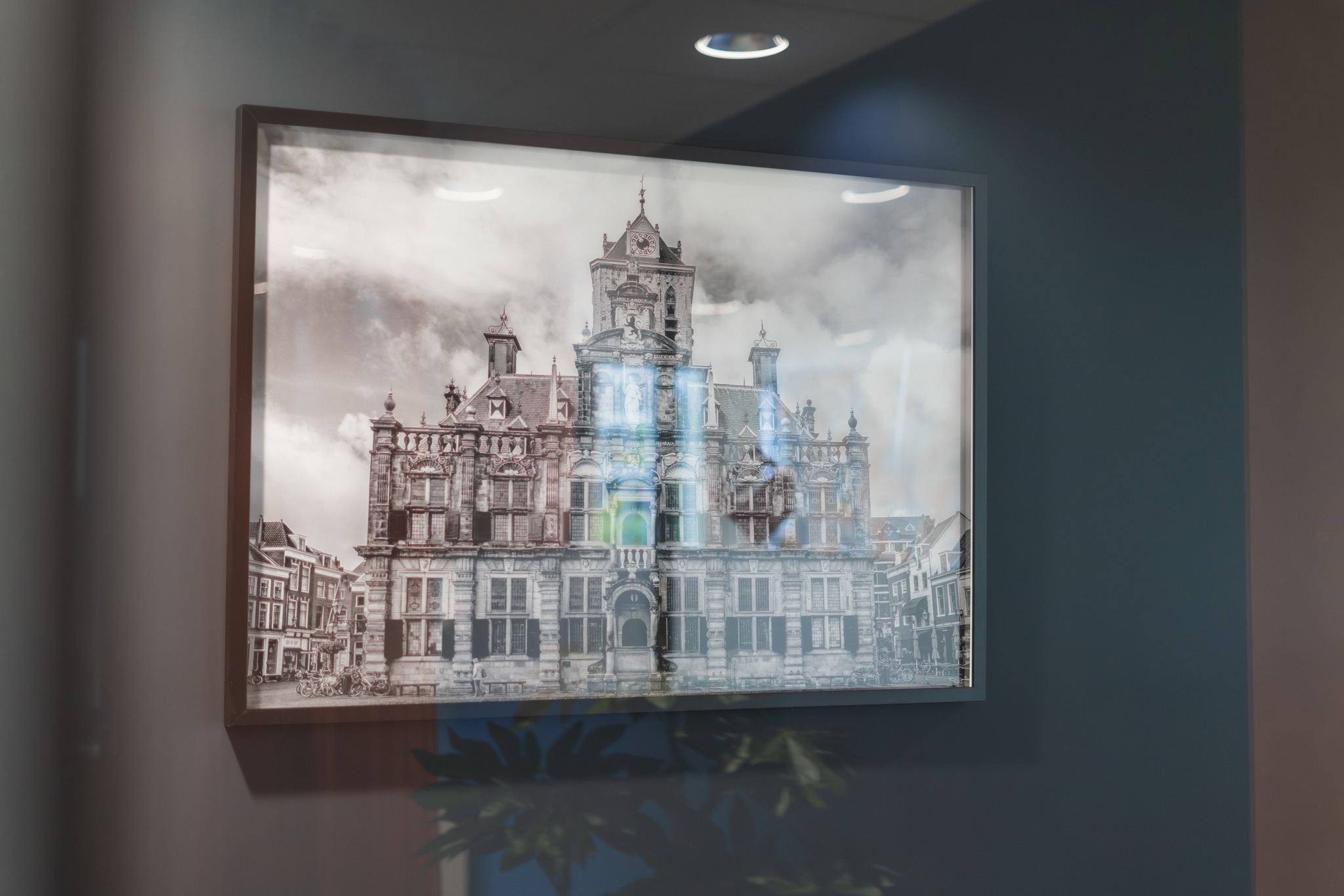 foto aan de muur