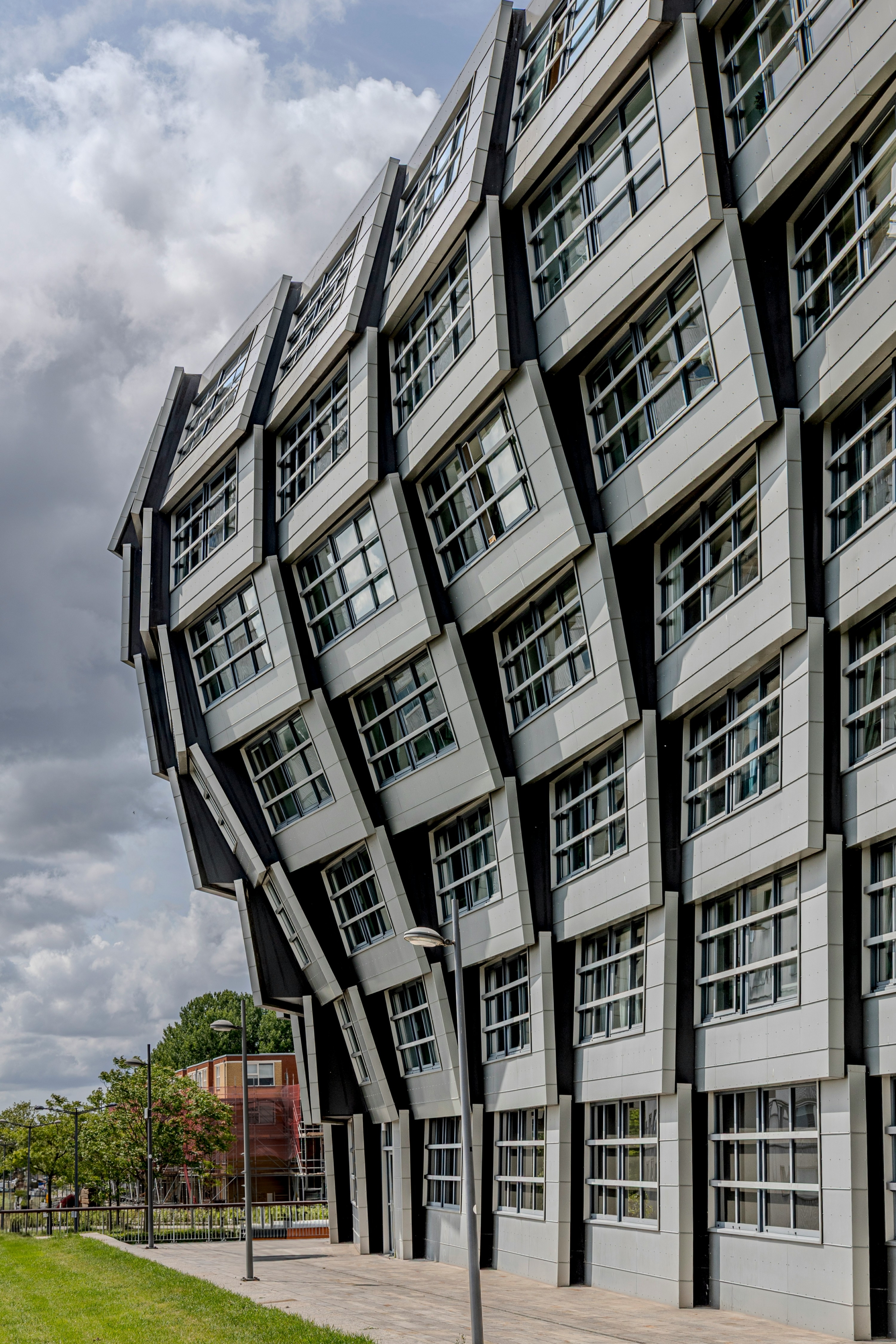 Almere - the wave